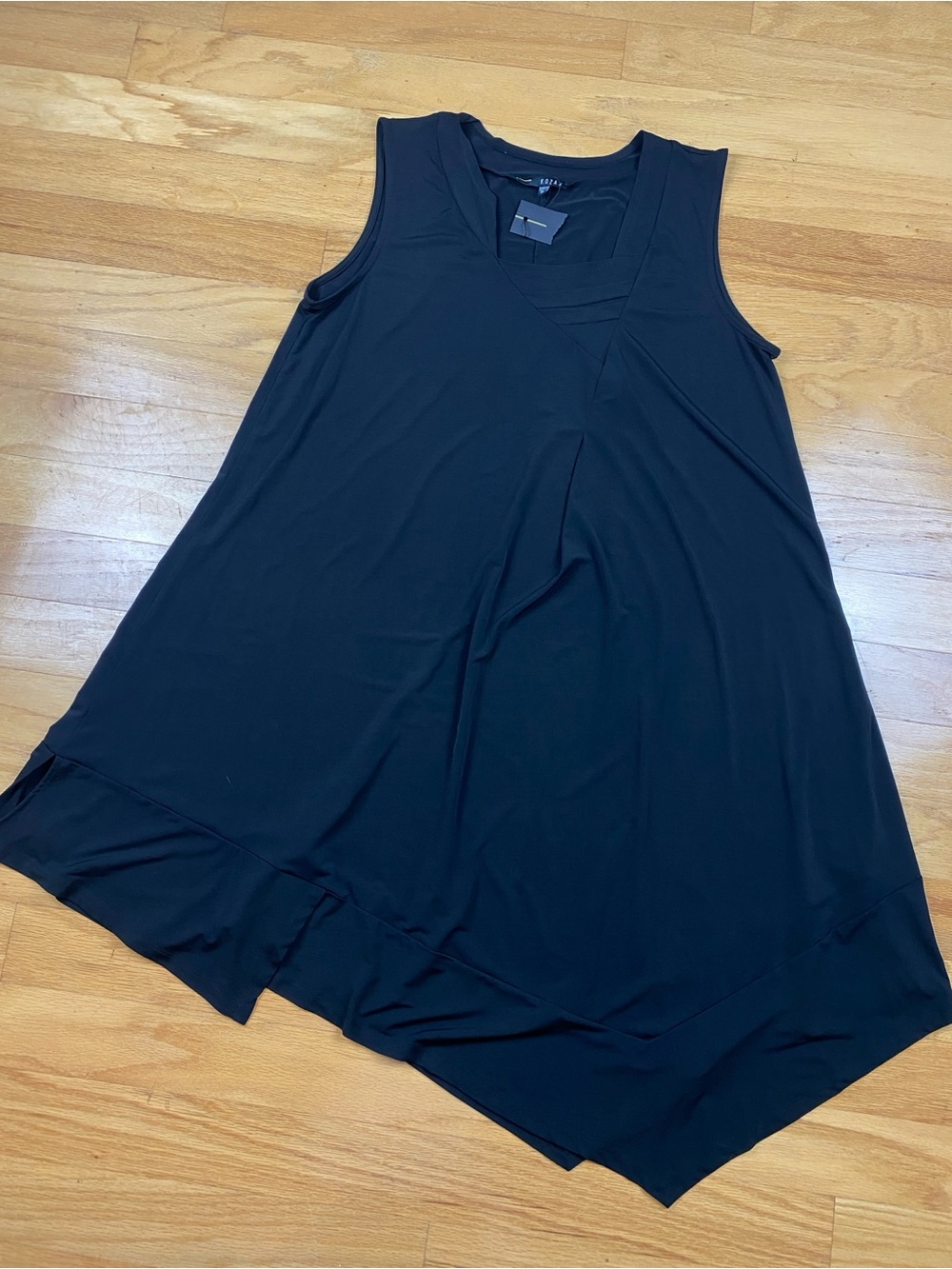 Kozan Dress, Sleeveless Asymmetrical Hem, V-neck Detail, Size XL, Stretch